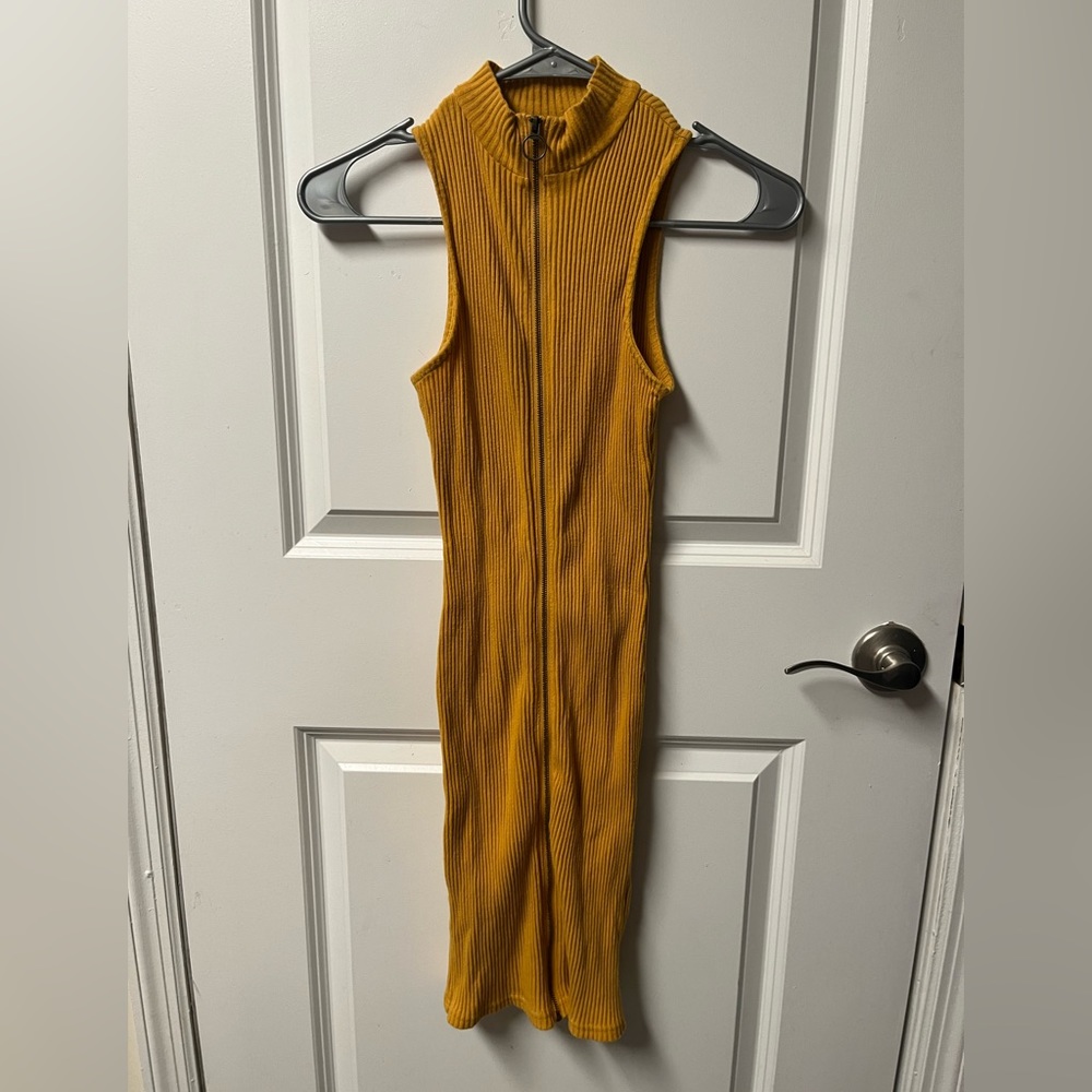 Derek Heart orange long sleeveless dress, size small